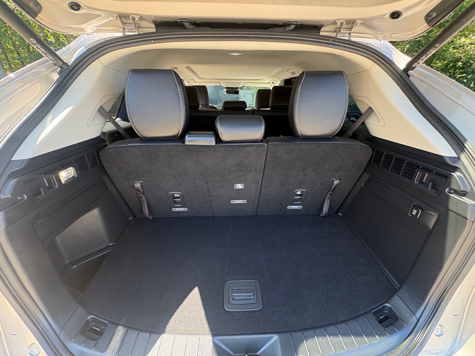 Thumbnail: 2026 Mazda CX-90 - 6