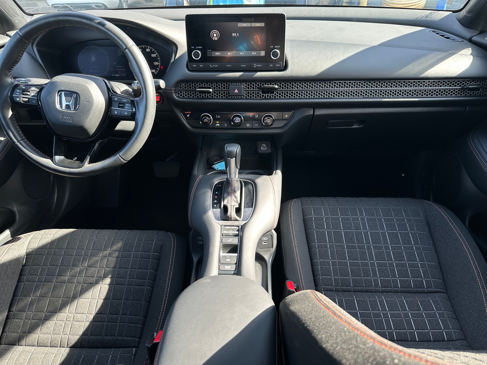 Thumbnail: 2024 Honda HR-V - 3