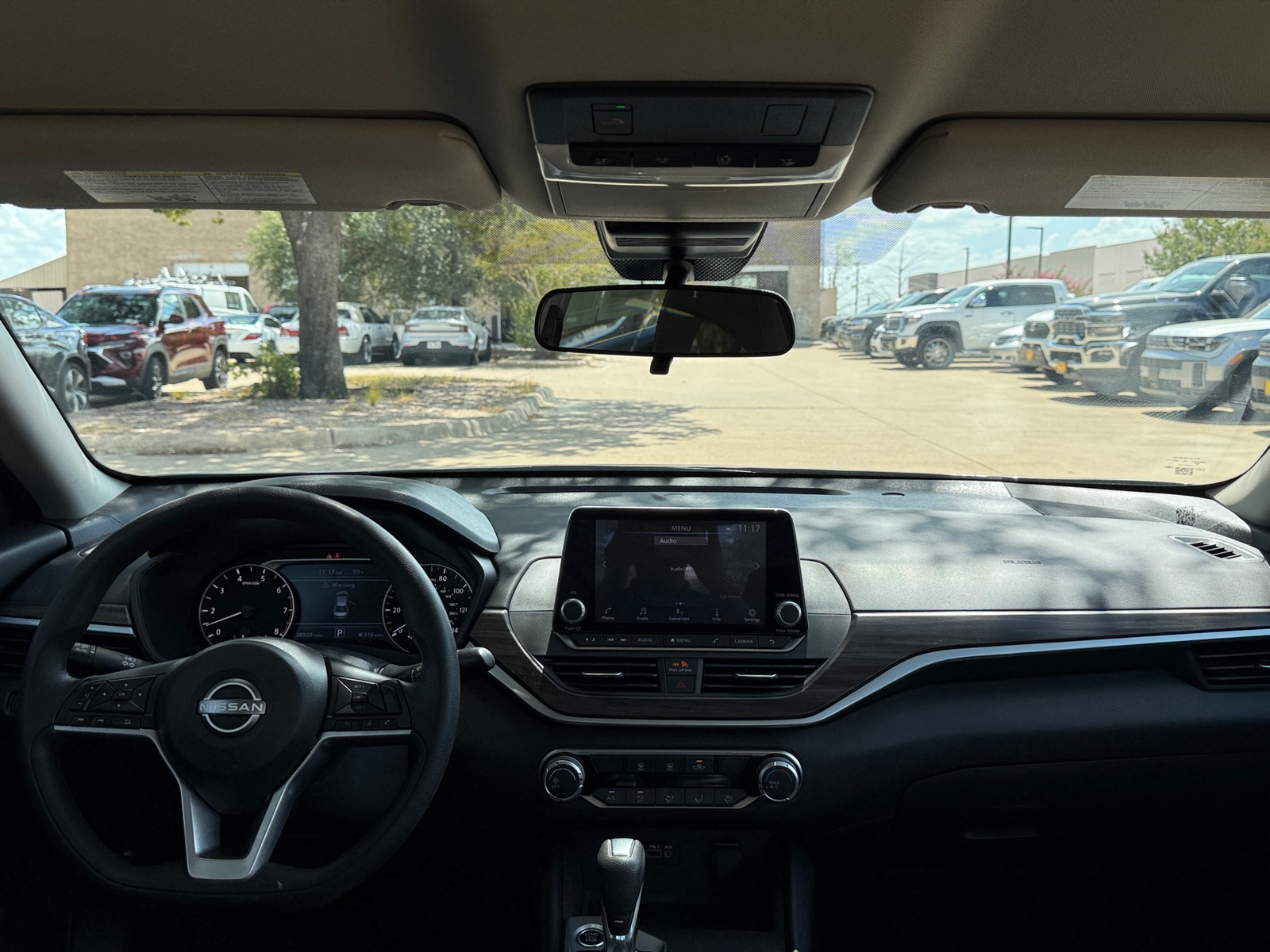 Thumbnail: 2025 Nissan Altima - 3