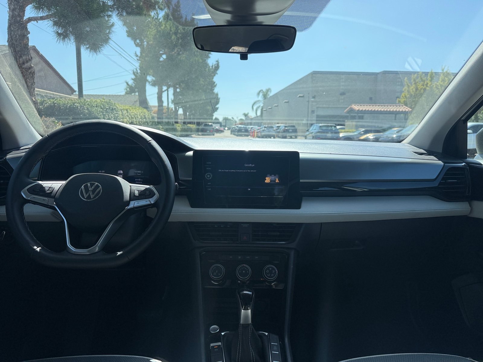 Thumbnail: 2026 Volkswagen Taos - 3