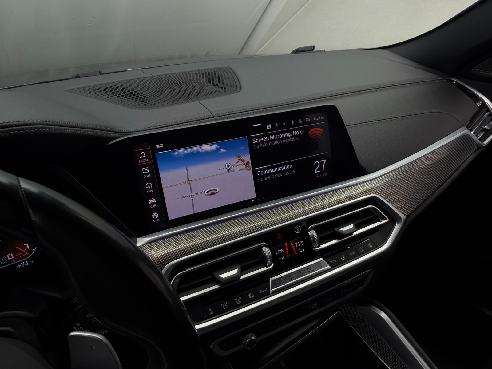 Thumbnail: 2021 BMW X6 - 3