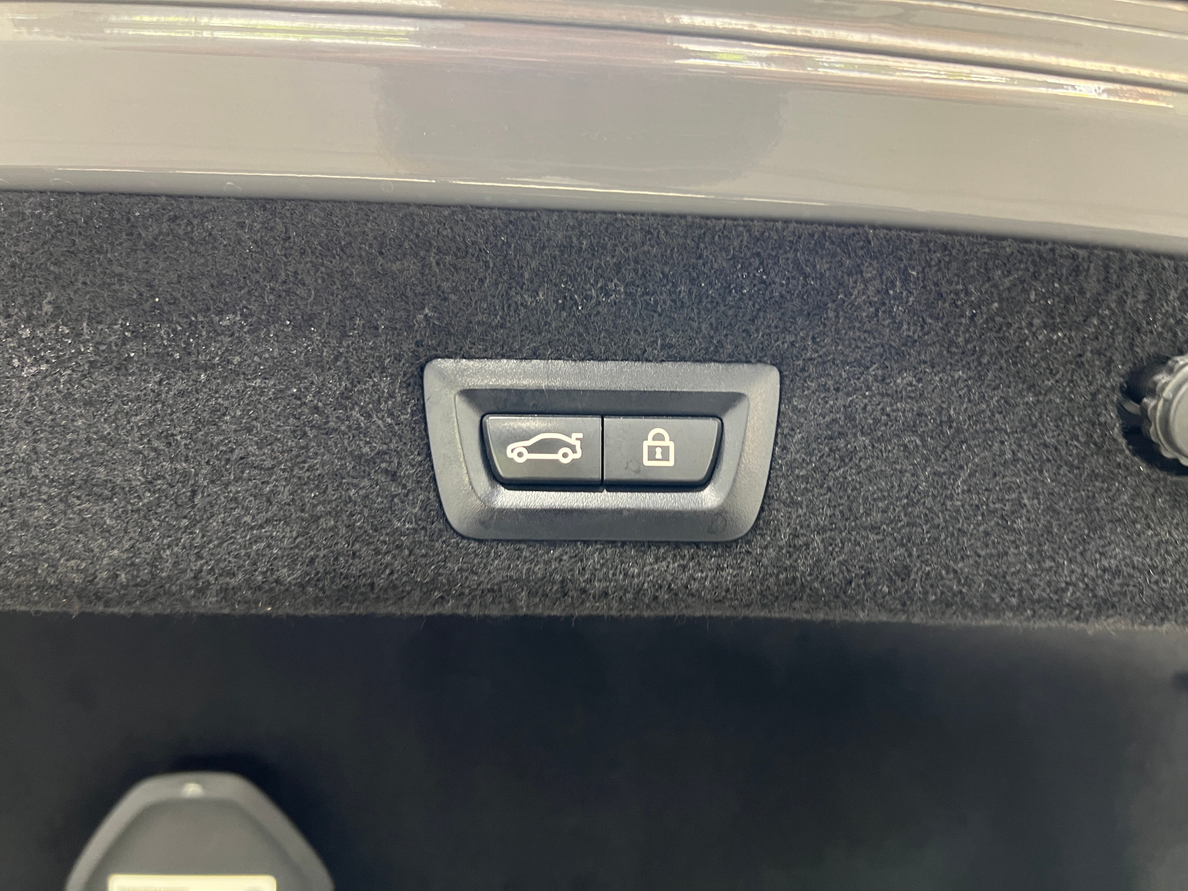 2022 BMW 7 Series 740i - Photo 3