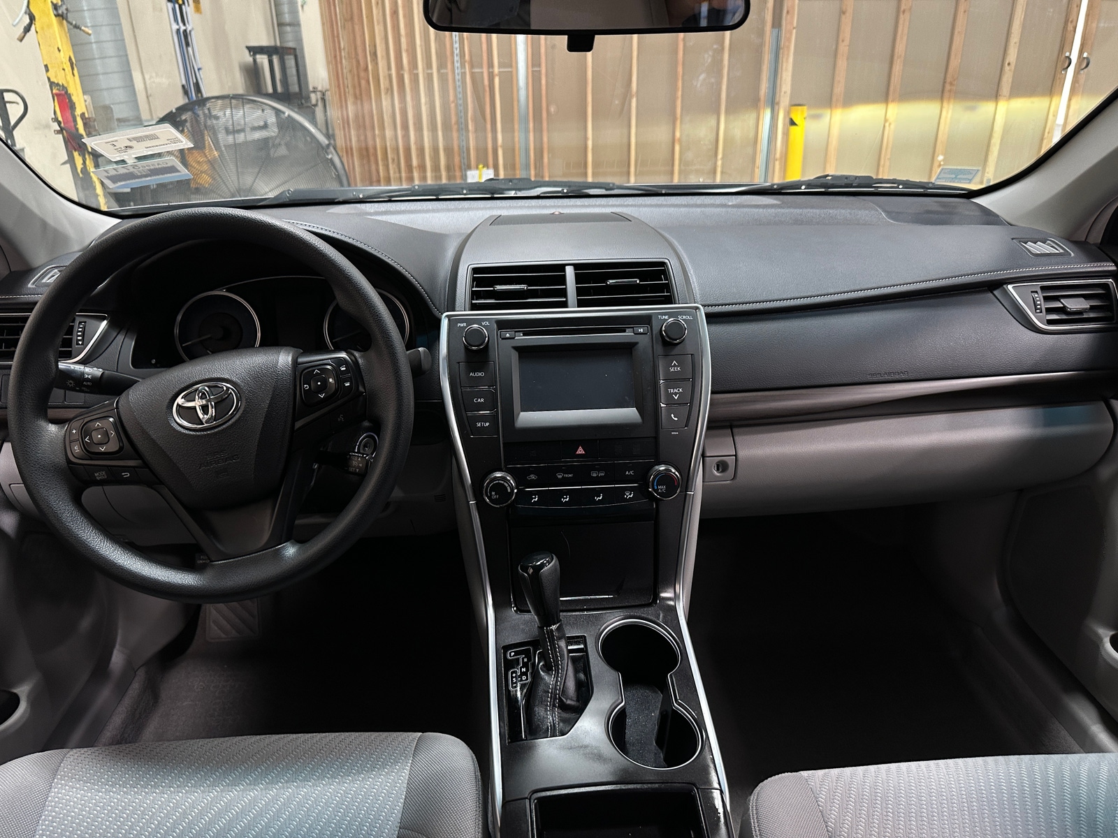 Thumbnail: 2017 Toyota Camry - 3
