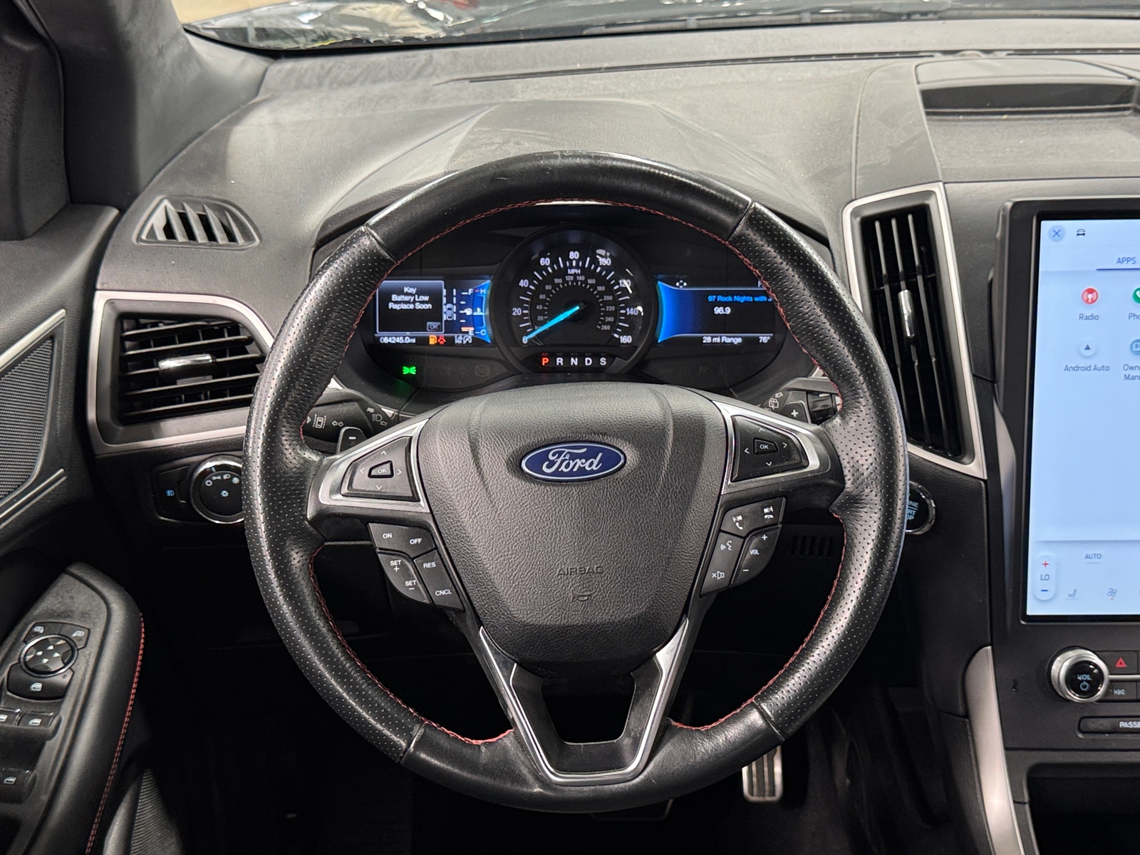 Thumbnail: 2021 Ford Edge - 4