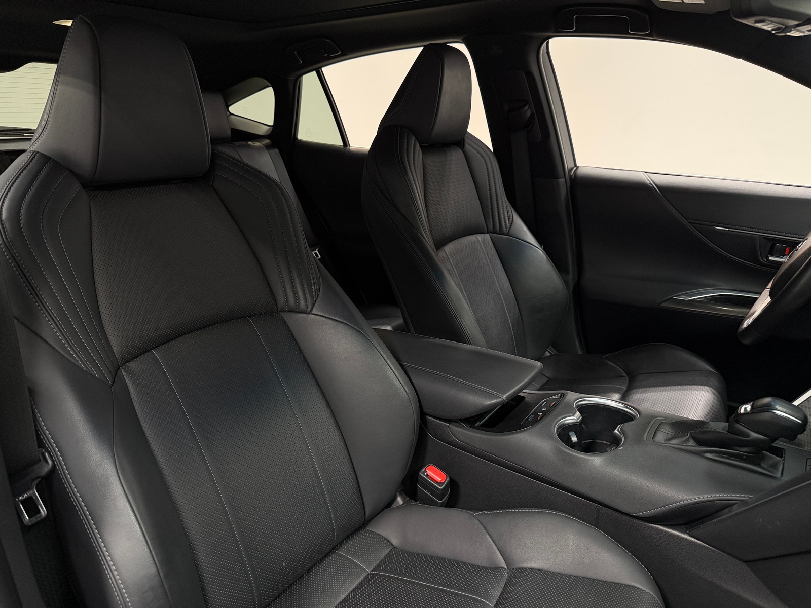 Thumbnail: 2022 Toyota Venza - 2