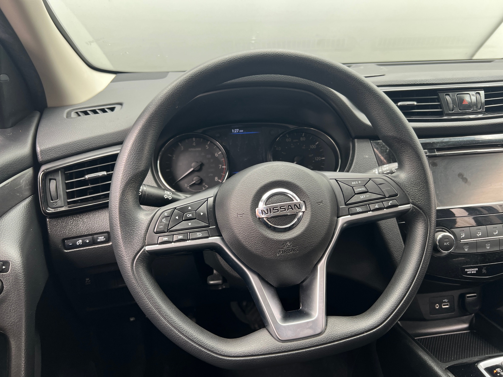 Thumbnail: 2019 Nissan Rogue Sport - 5