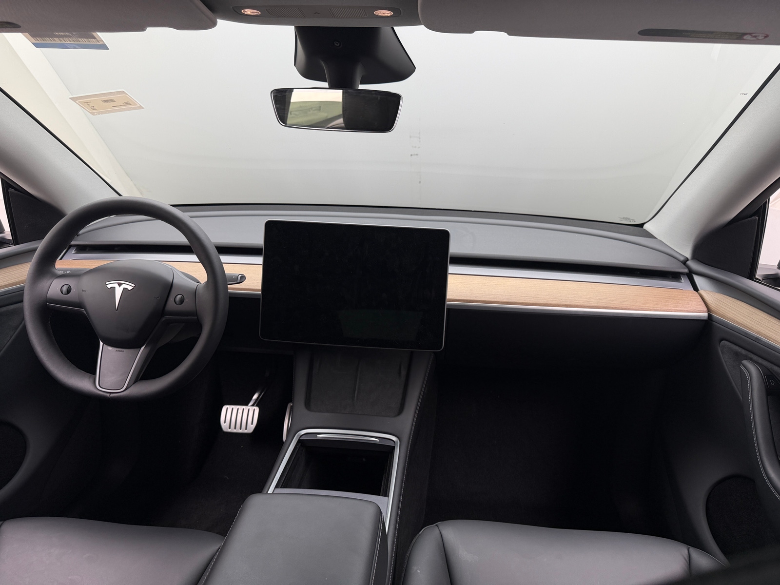 Thumbnail: 2025 Tesla Model Y - 2