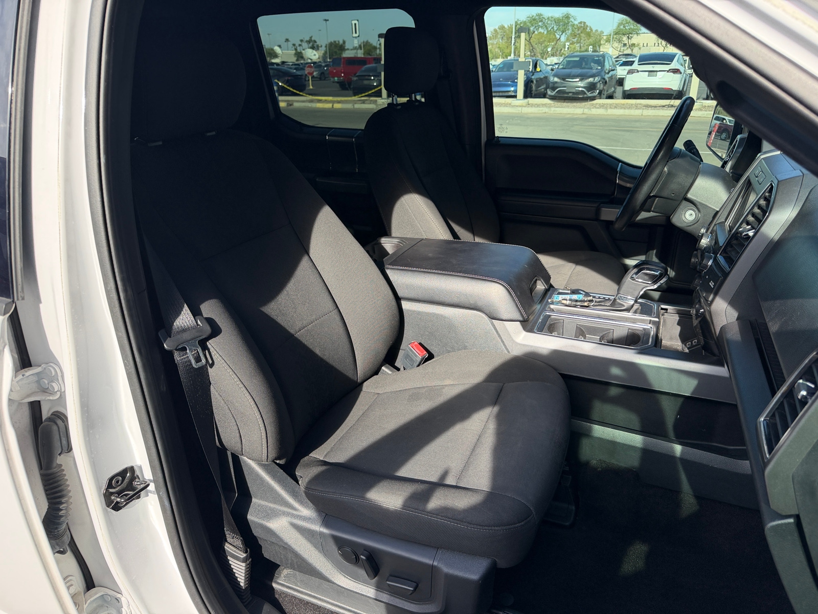 Thumbnail: 2019 Ford Econoline - 2