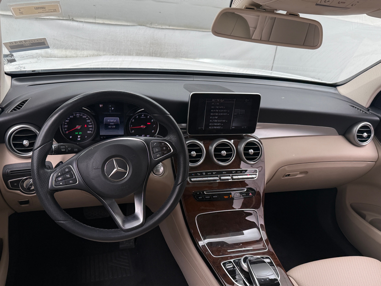 Thumbnail: 2017 Mercedes-Benz GLC - 2