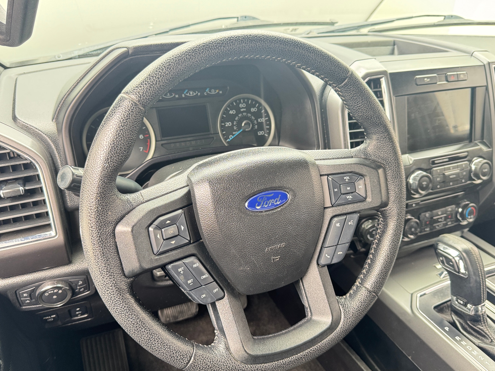 Thumbnail: 2016 Ford Econoline - 5