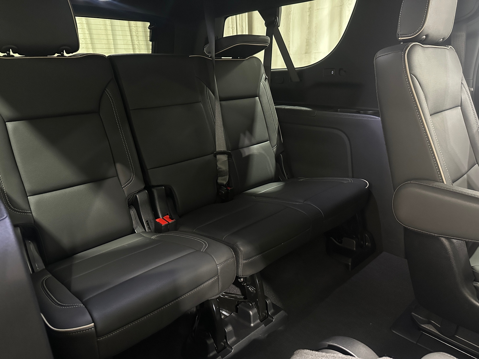 Thumbnail: 2026 GMC Yukon XL - 5