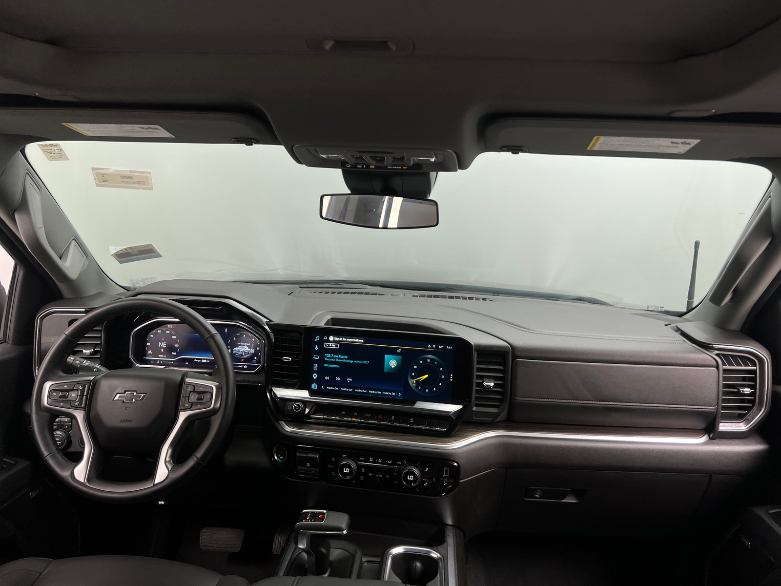 Thumbnail: 2025 Chevrolet Silverado 1500 - 3