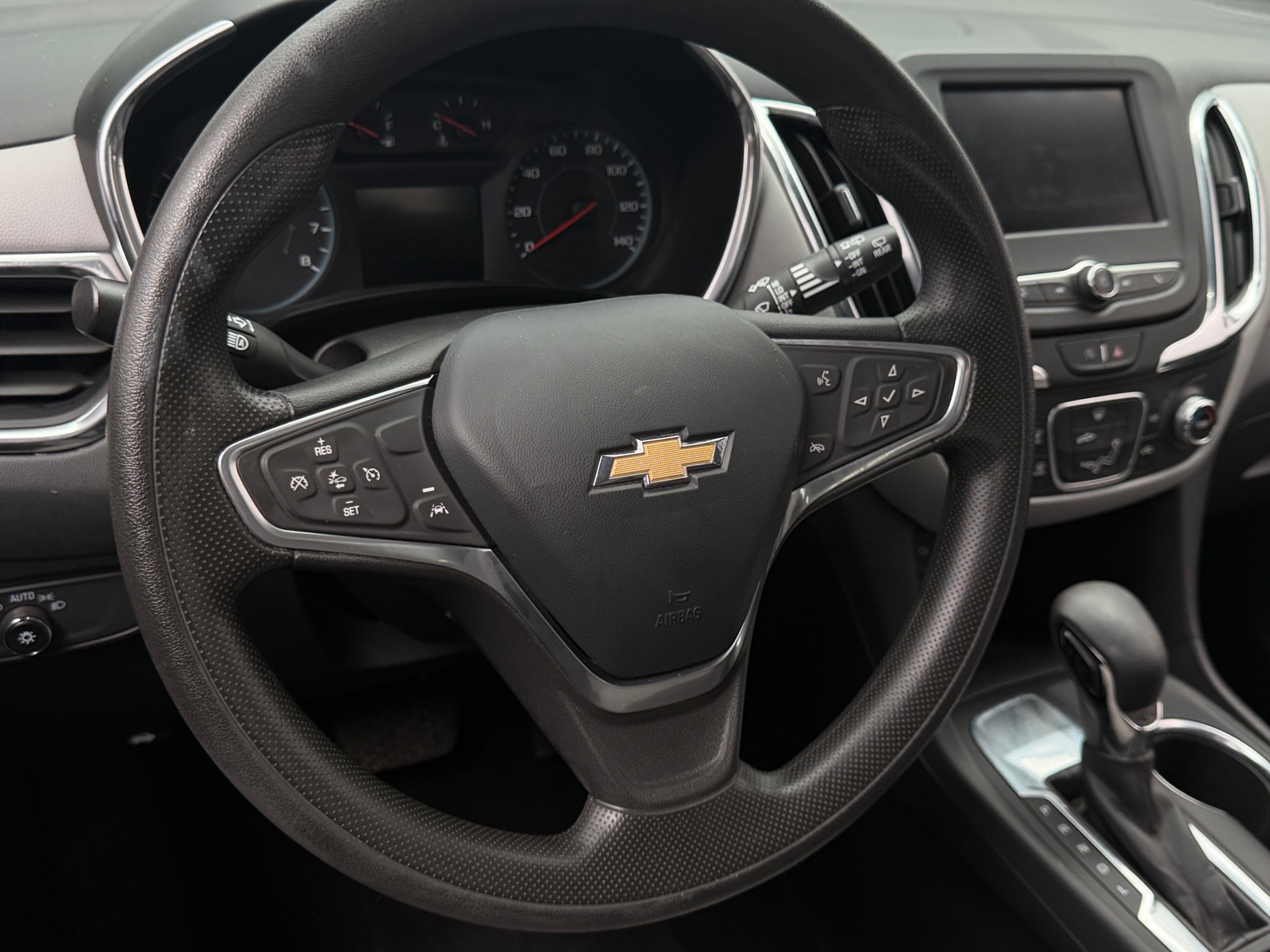 Thumbnail: 2023 Chevrolet Equinox - 5