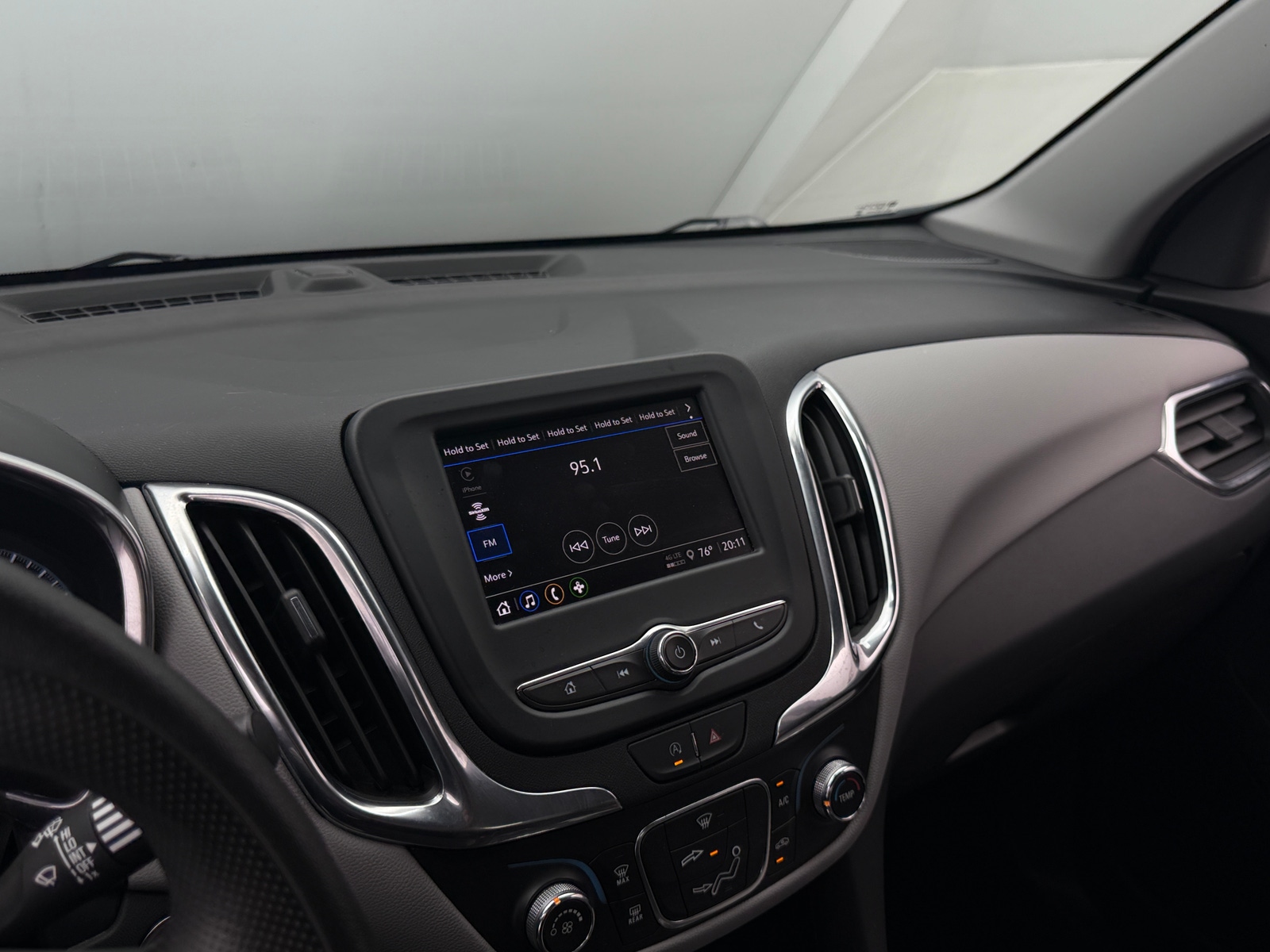 Thumbnail: 2023 Chevrolet Equinox - 4