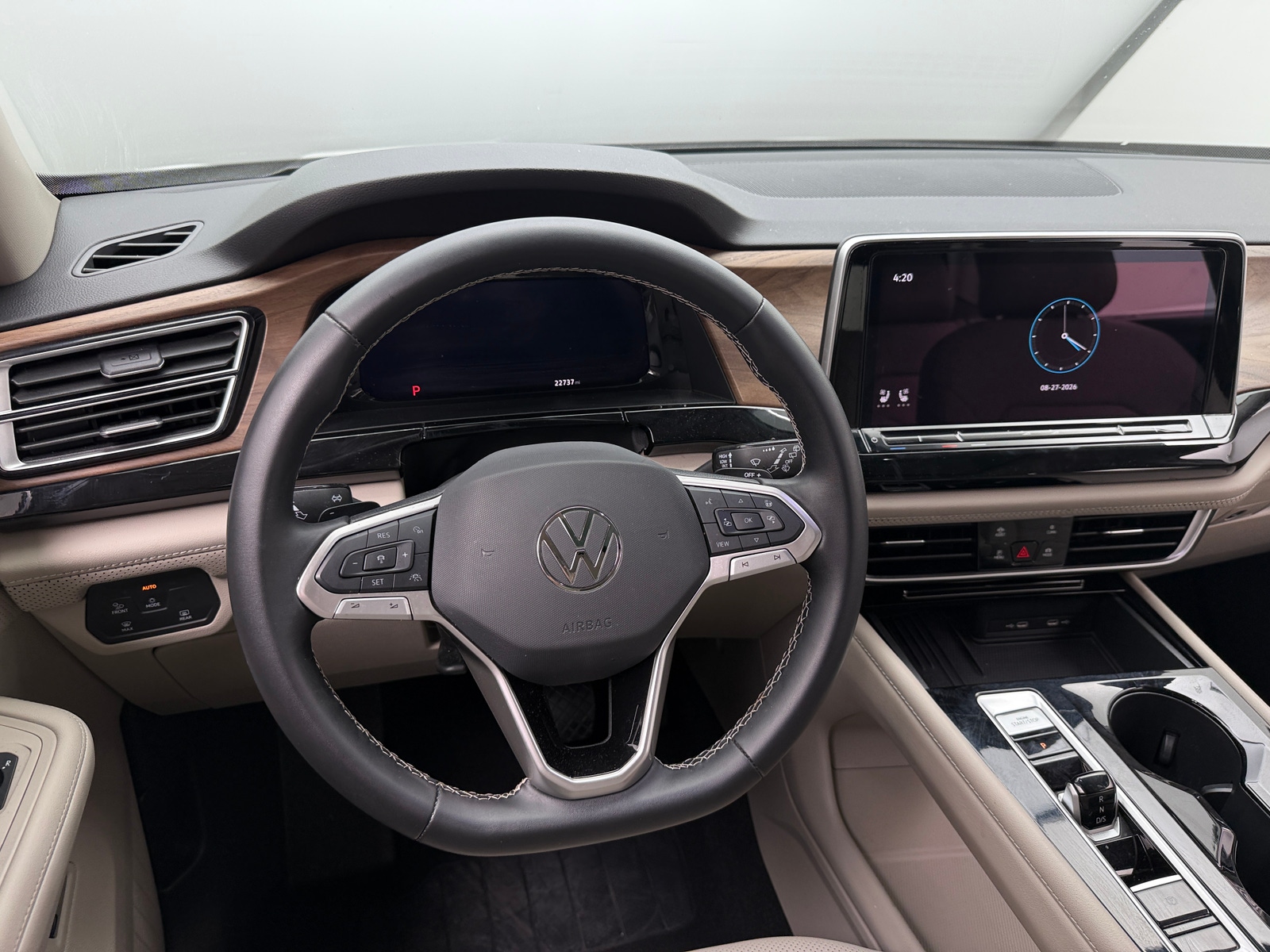 Thumbnail: 2026 Volkswagen Atlas - 4