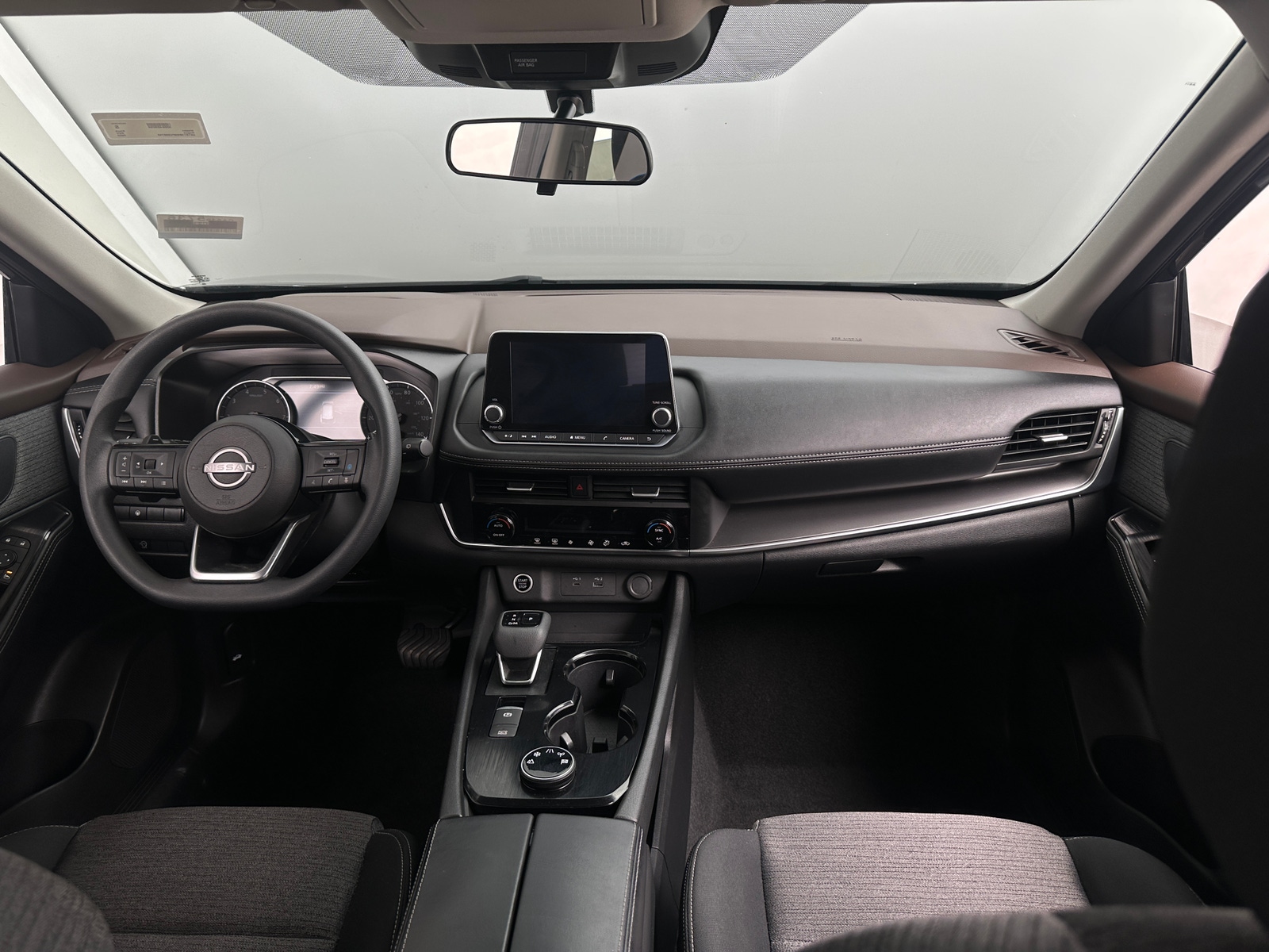 Thumbnail: 2023 Nissan Rogue - 3
