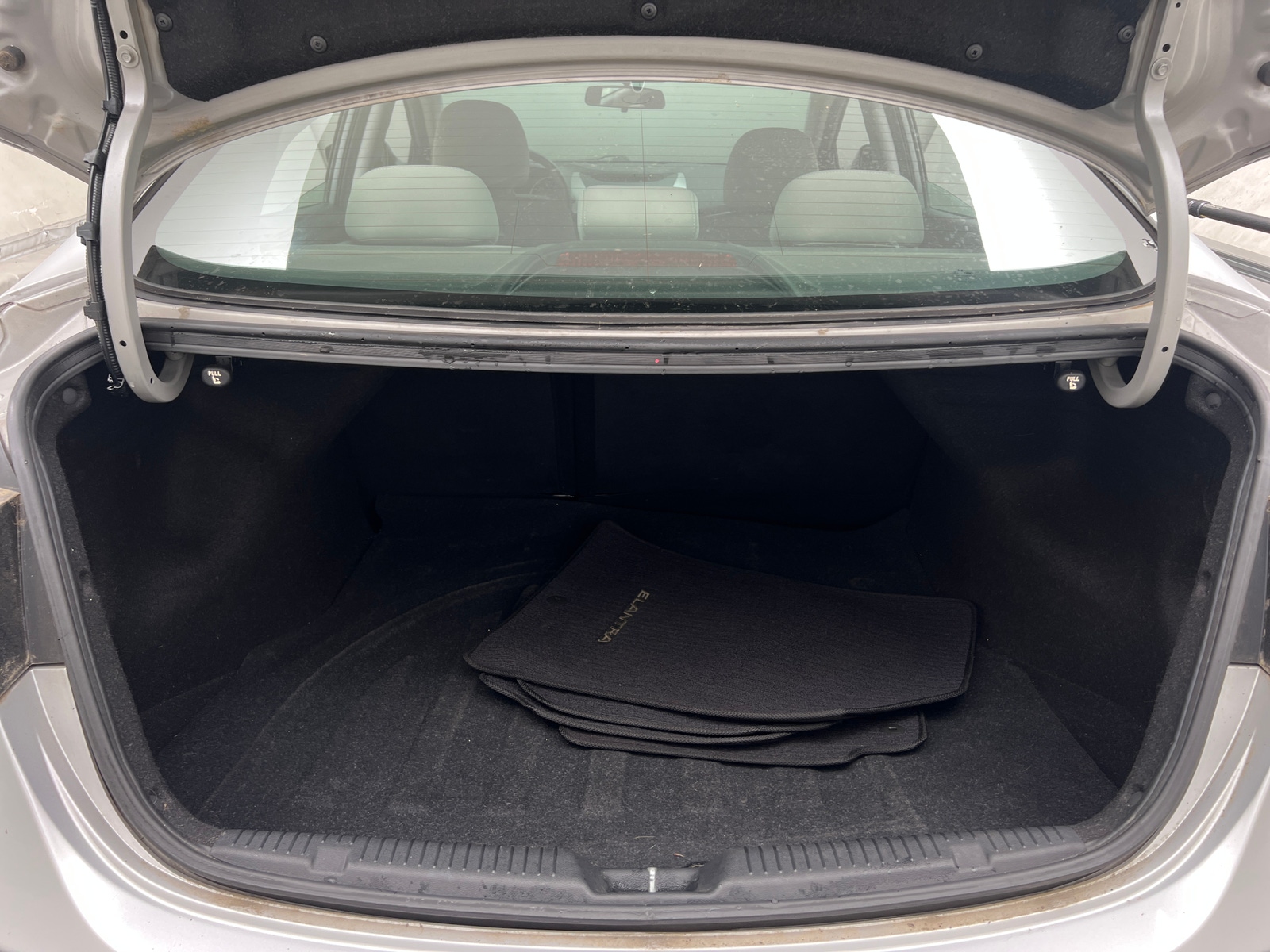Thumbnail: 2013 Hyundai Elantra - 6