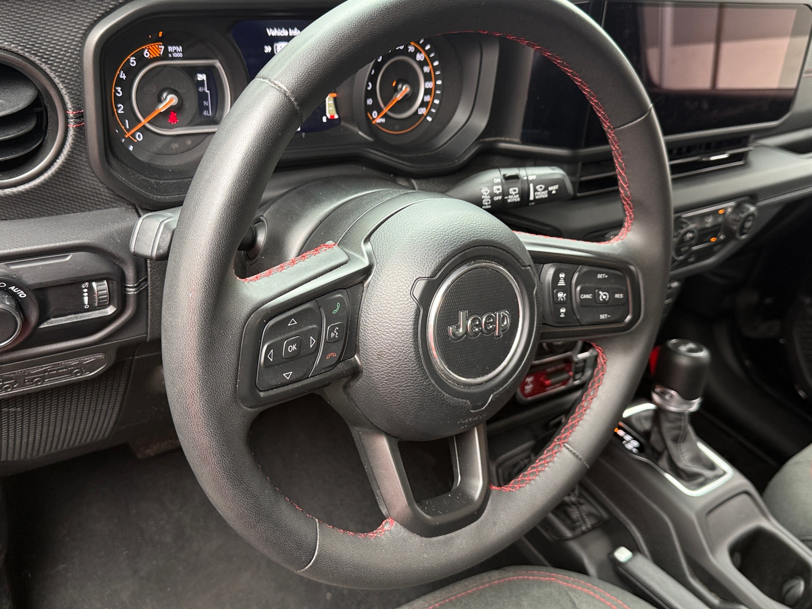 Thumbnail: 2024 Jeep Wrangler - 5