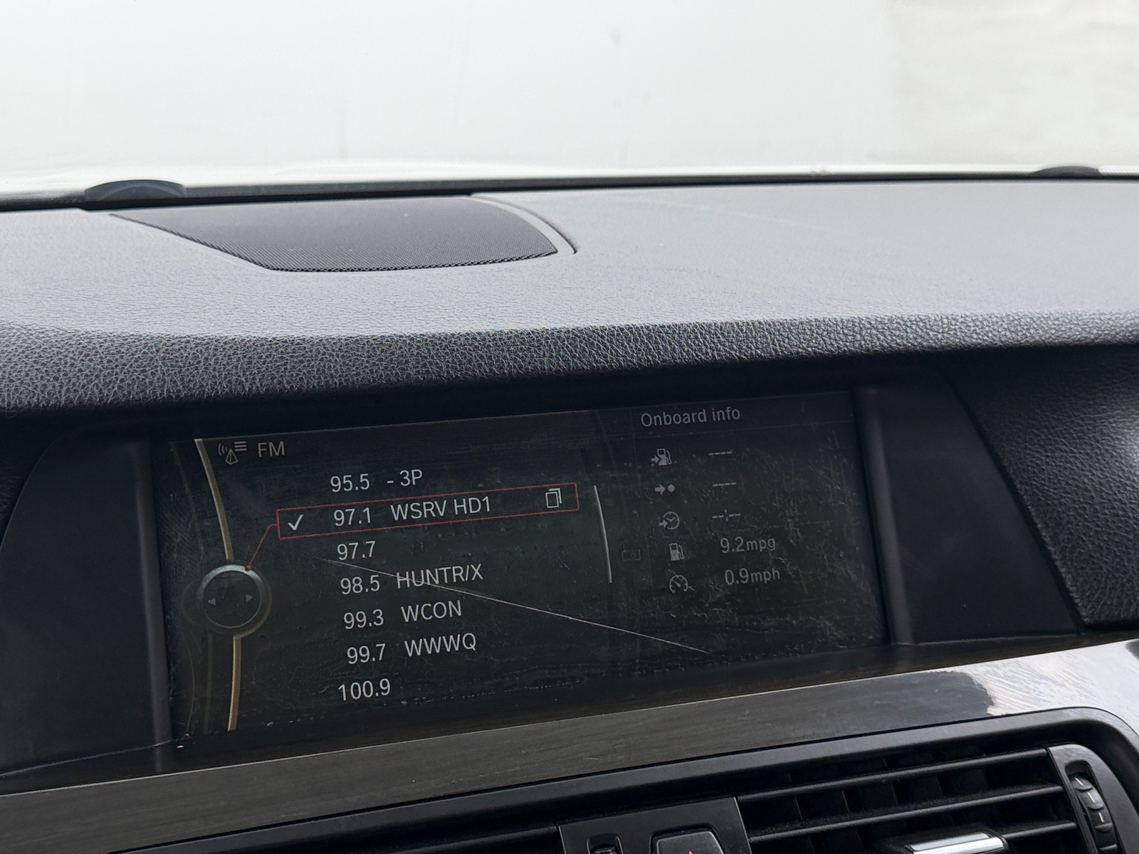 Thumbnail: 2012 BMW 5 Series - 4