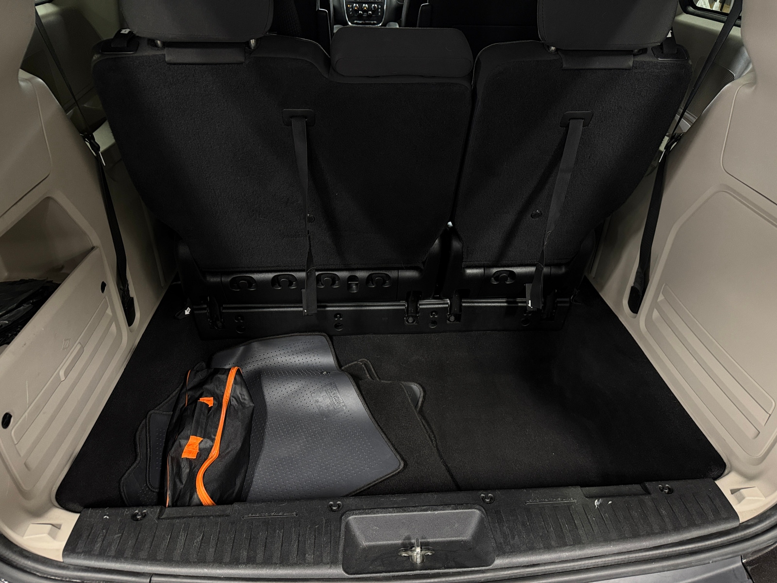Thumbnail: 2018 Dodge Grand Caravan - 7