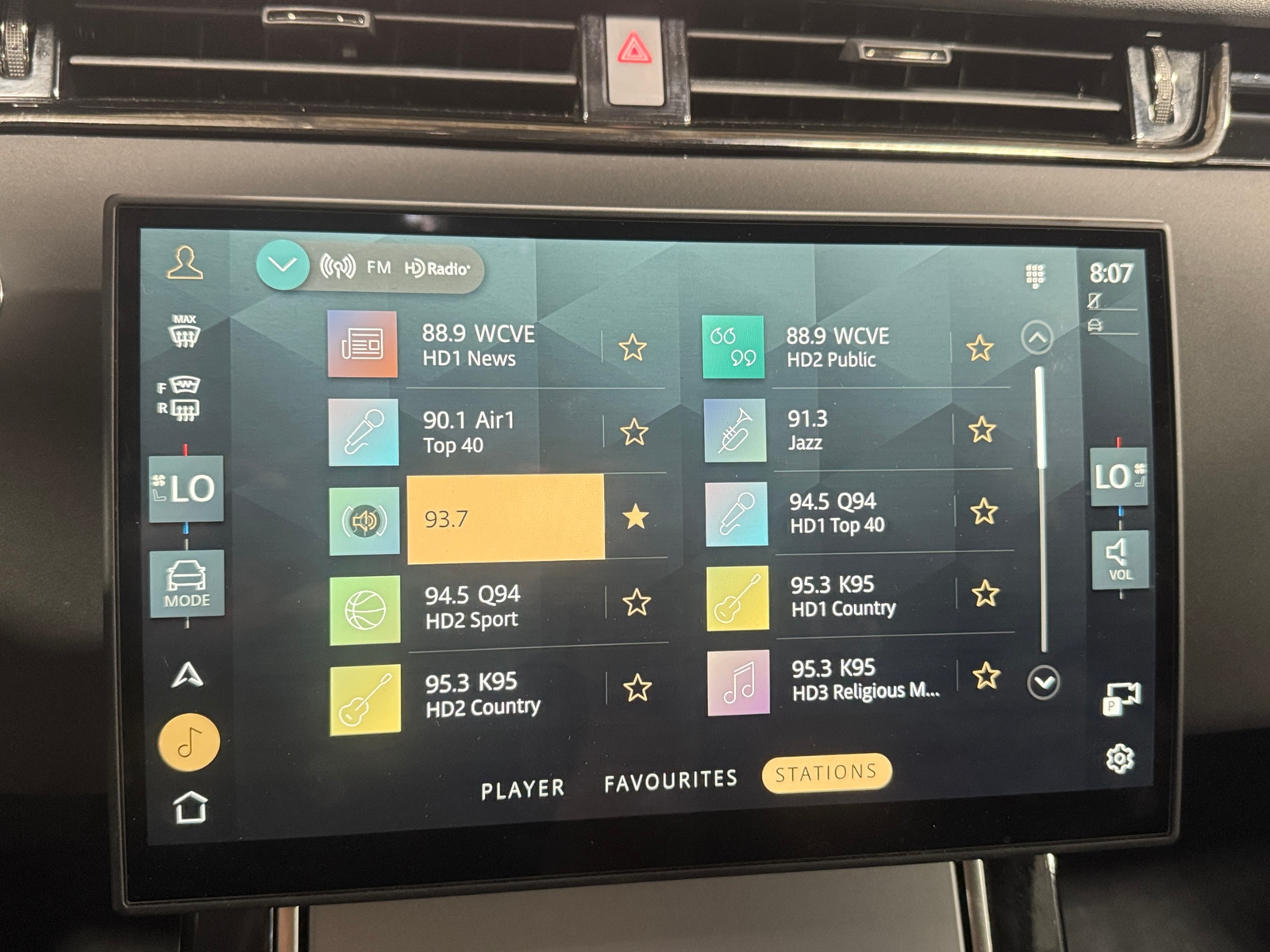 Thumbnail: 2024 Land Rover Range Rover Evoque - 4