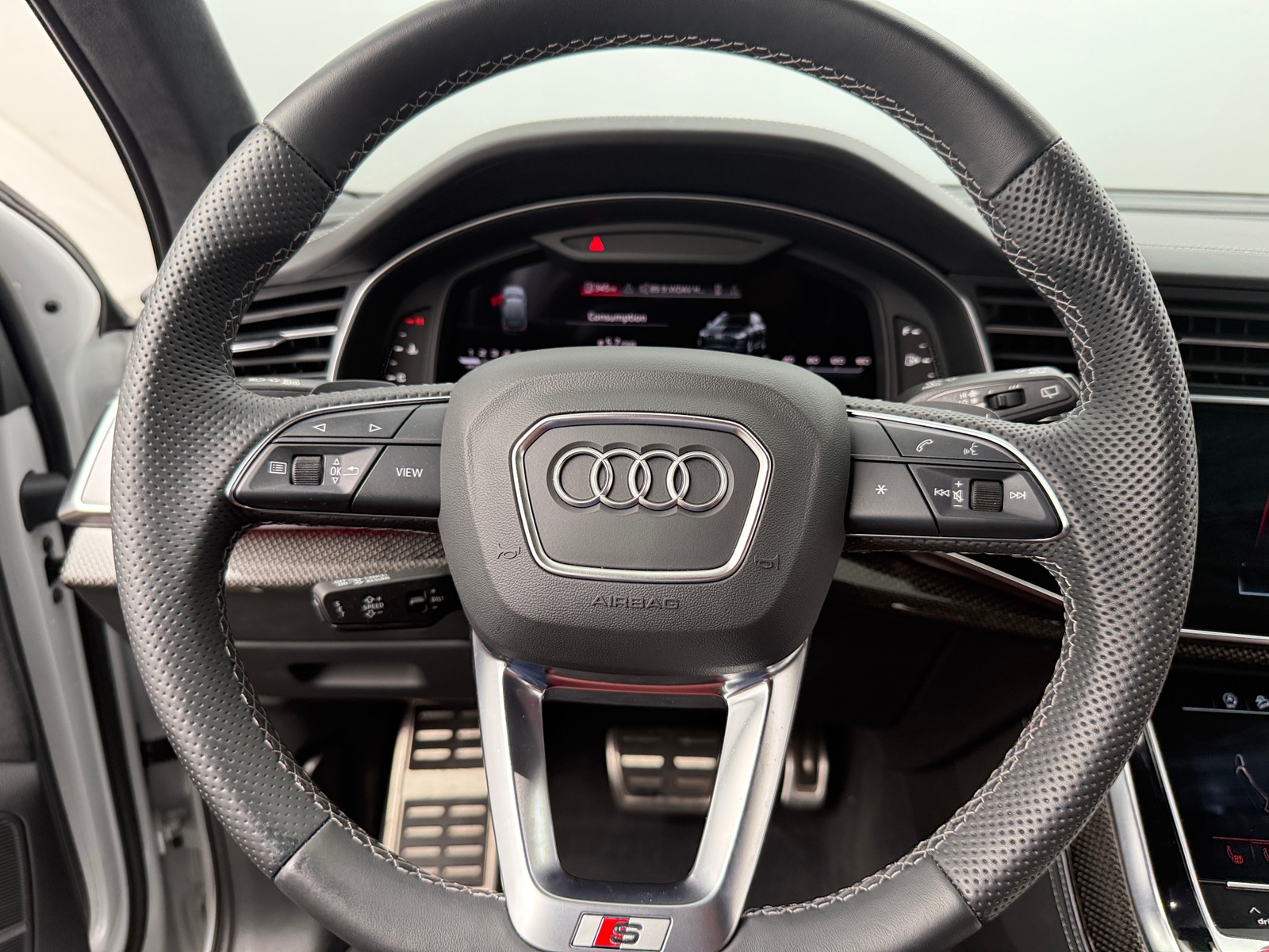 Thumbnail: 2023 Audi SQ7 - 5
