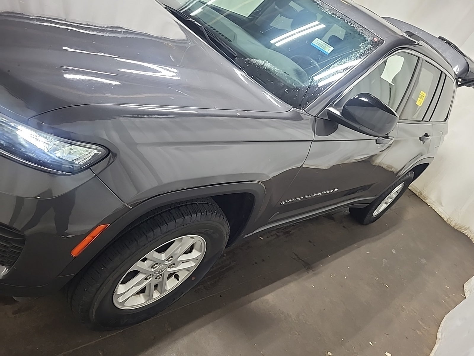 2023 Jeep Grand Cherokee Laredo