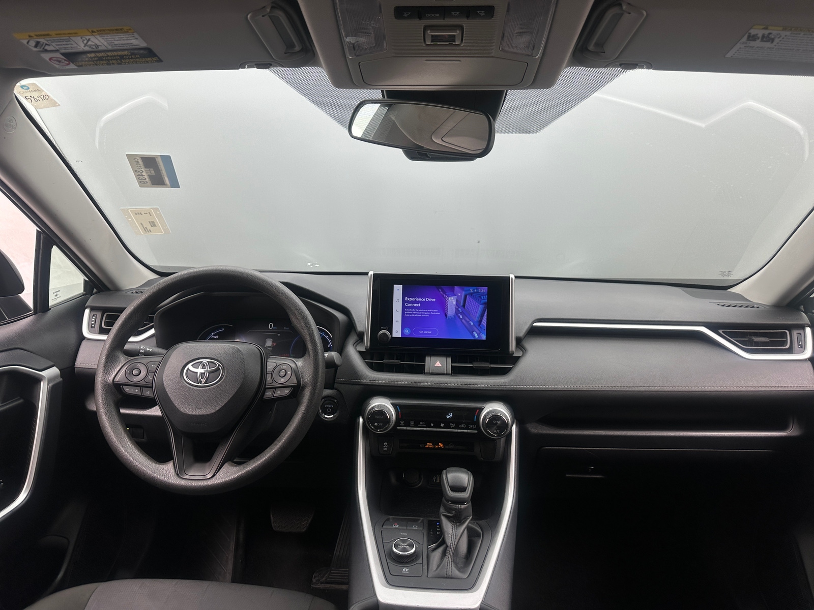 Thumbnail: 2025 Toyota RAV4 - 3