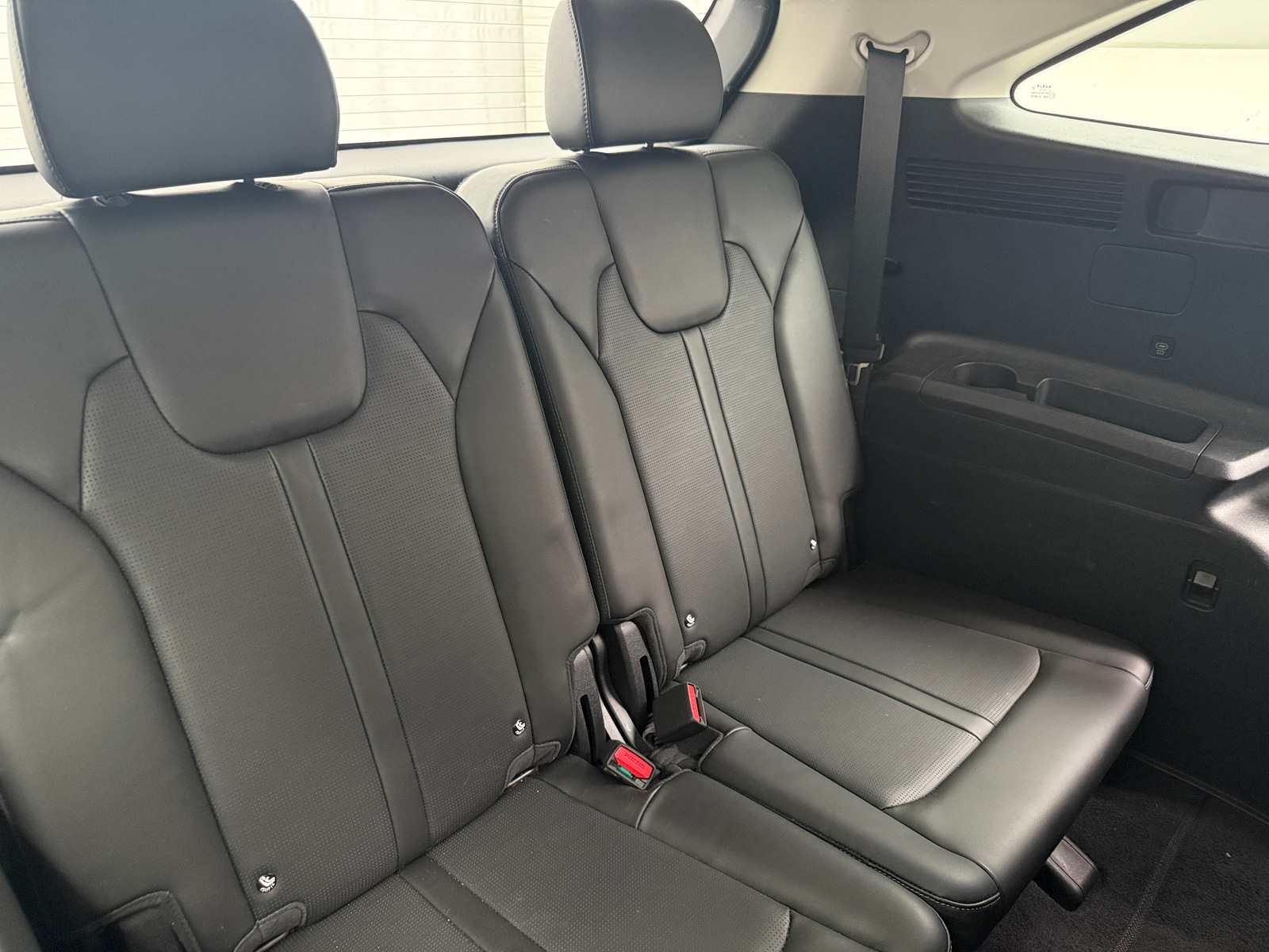 Thumbnail: 2024 Kia Sorento - 5