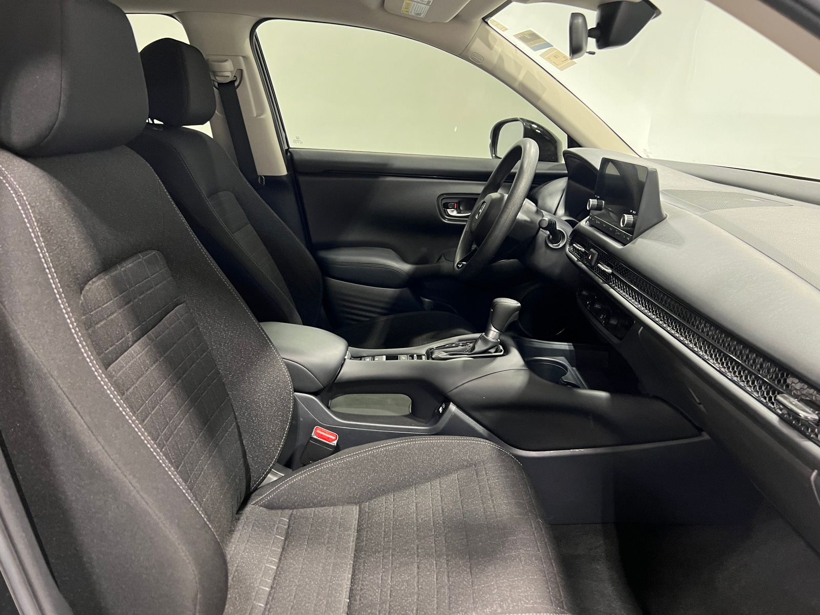 Thumbnail: 2023 Honda HR-V - 2