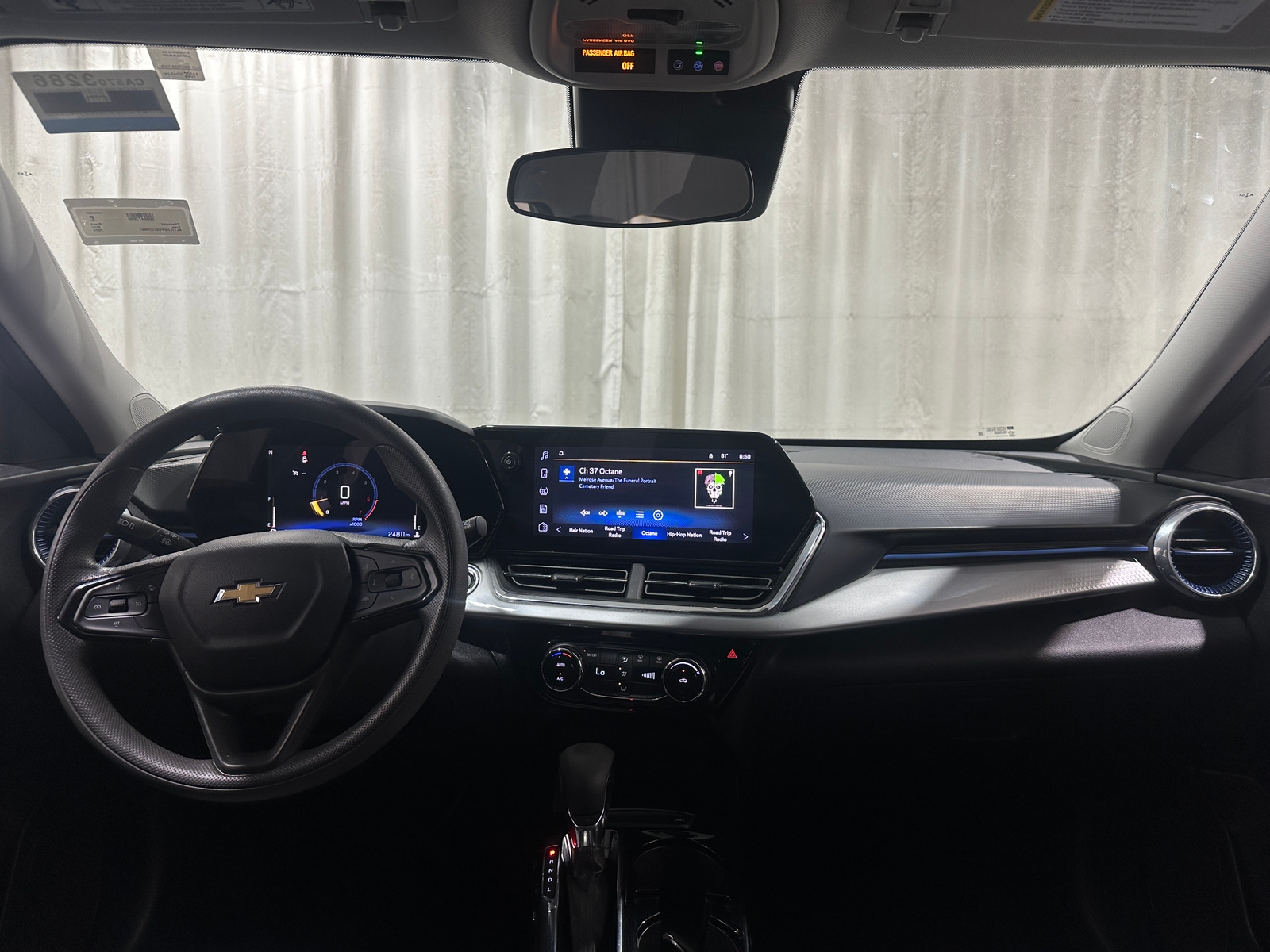 Thumbnail: 2025 Chevrolet Trax - 2