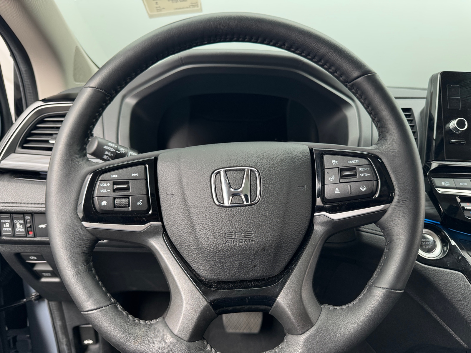 Thumbnail: 2025 Honda Odyssey - 4