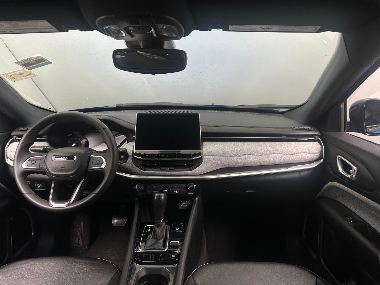 Thumbnail: 2023 Jeep Compass - 3