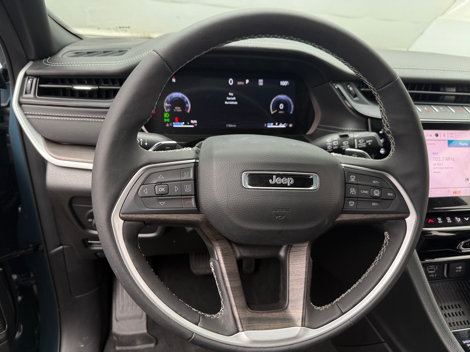Thumbnail: 2026 Jeep Grand Cherokee - 4