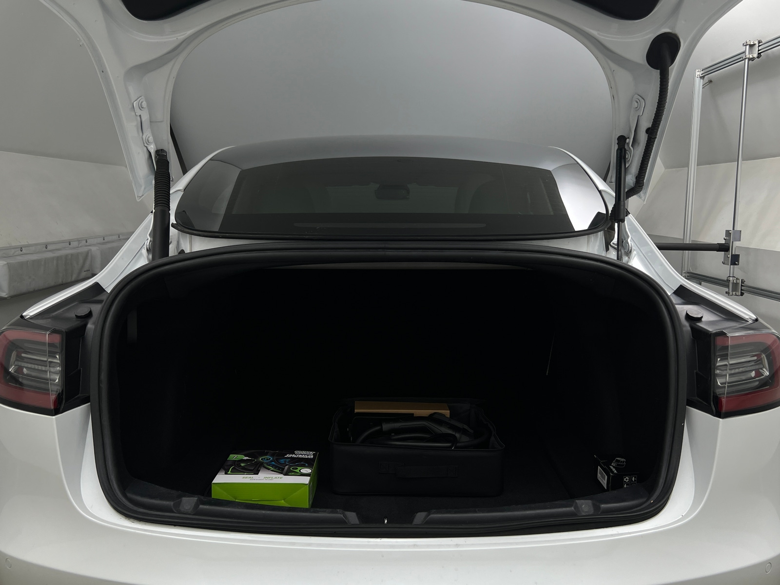 Thumbnail: 2021 Tesla Model 3 - 6