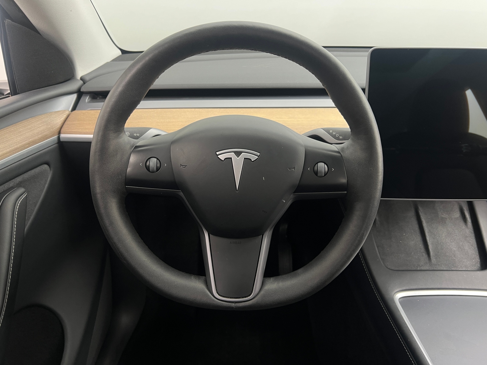 Thumbnail: 2024 Tesla Model Y - 4