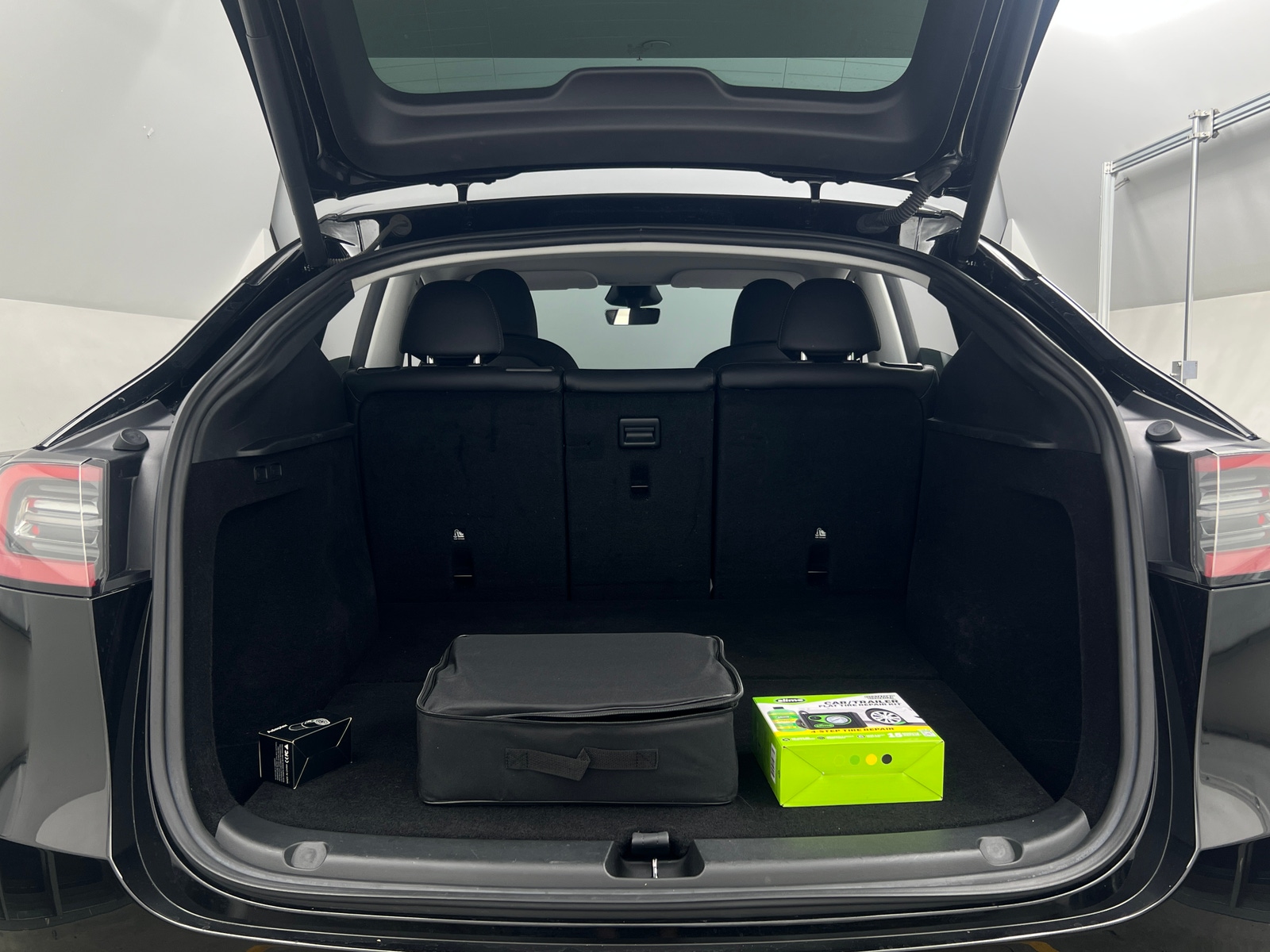 Thumbnail: 2024 Tesla Model Y - 6