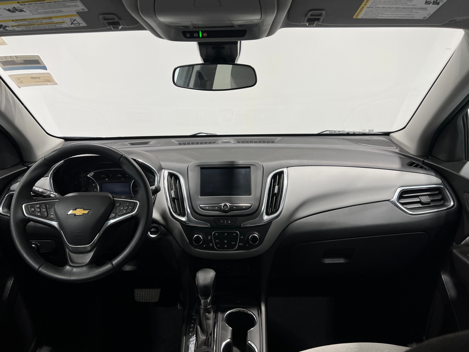 Thumbnail: 2023 Chevrolet Equinox - 3