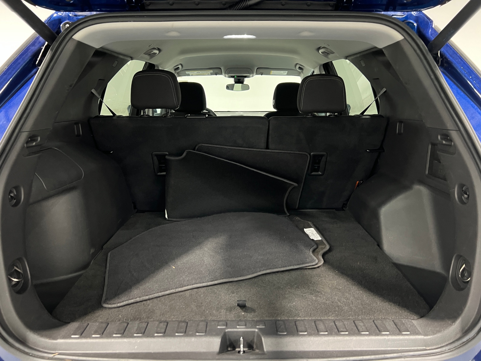 Thumbnail: 2023 Chevrolet Equinox - 6