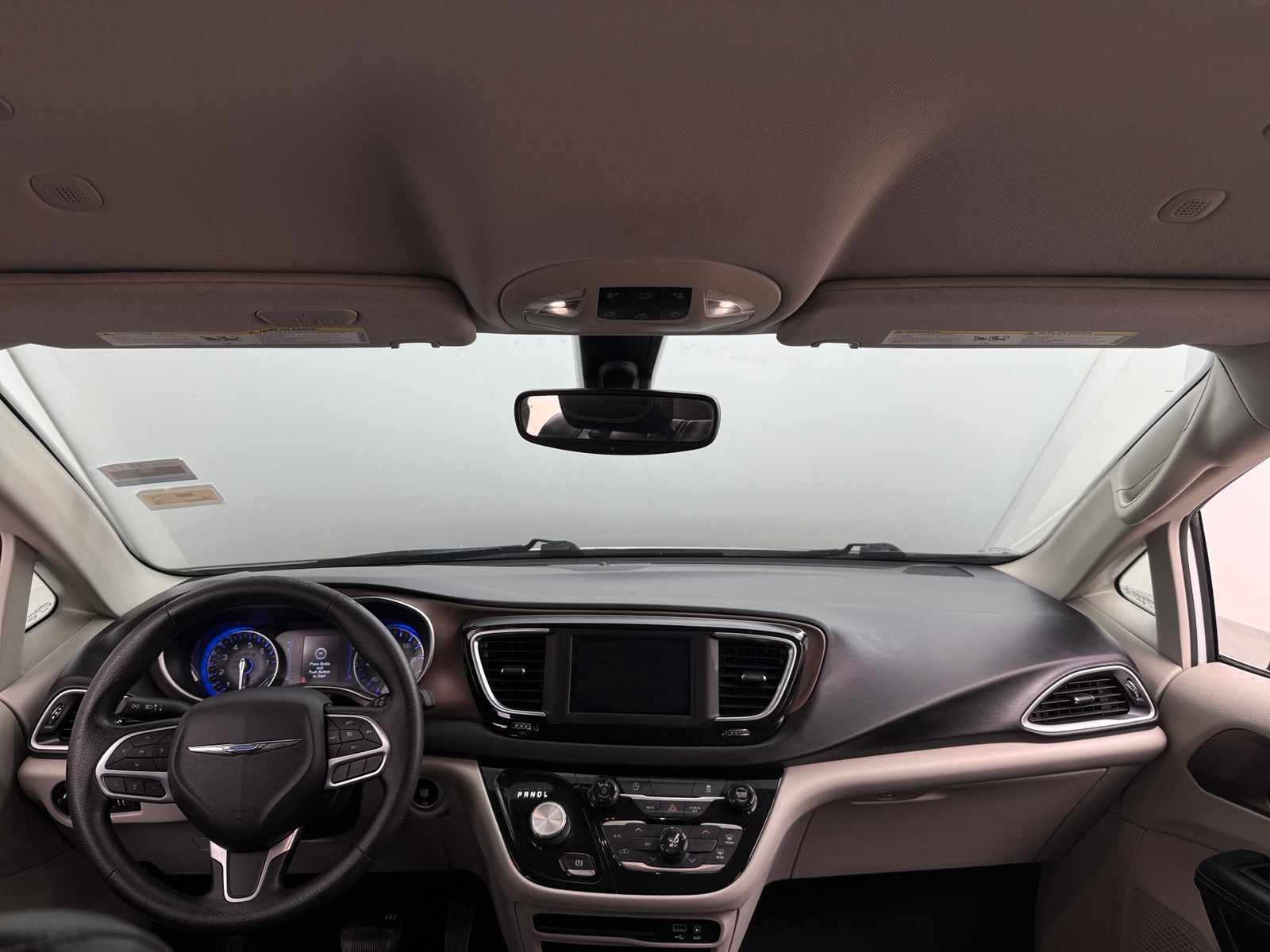Thumbnail: 2020 Chrysler Voyager - 2