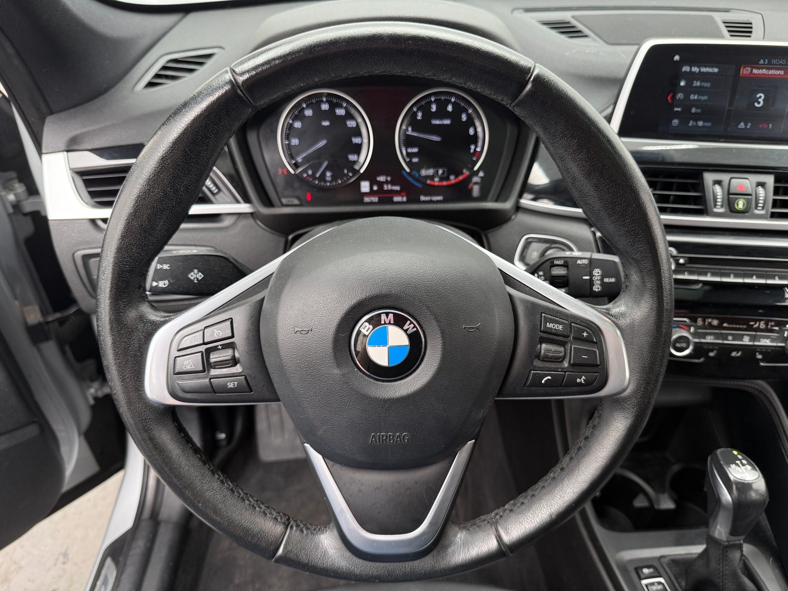 Thumbnail: 2019 BMW X1 - 4