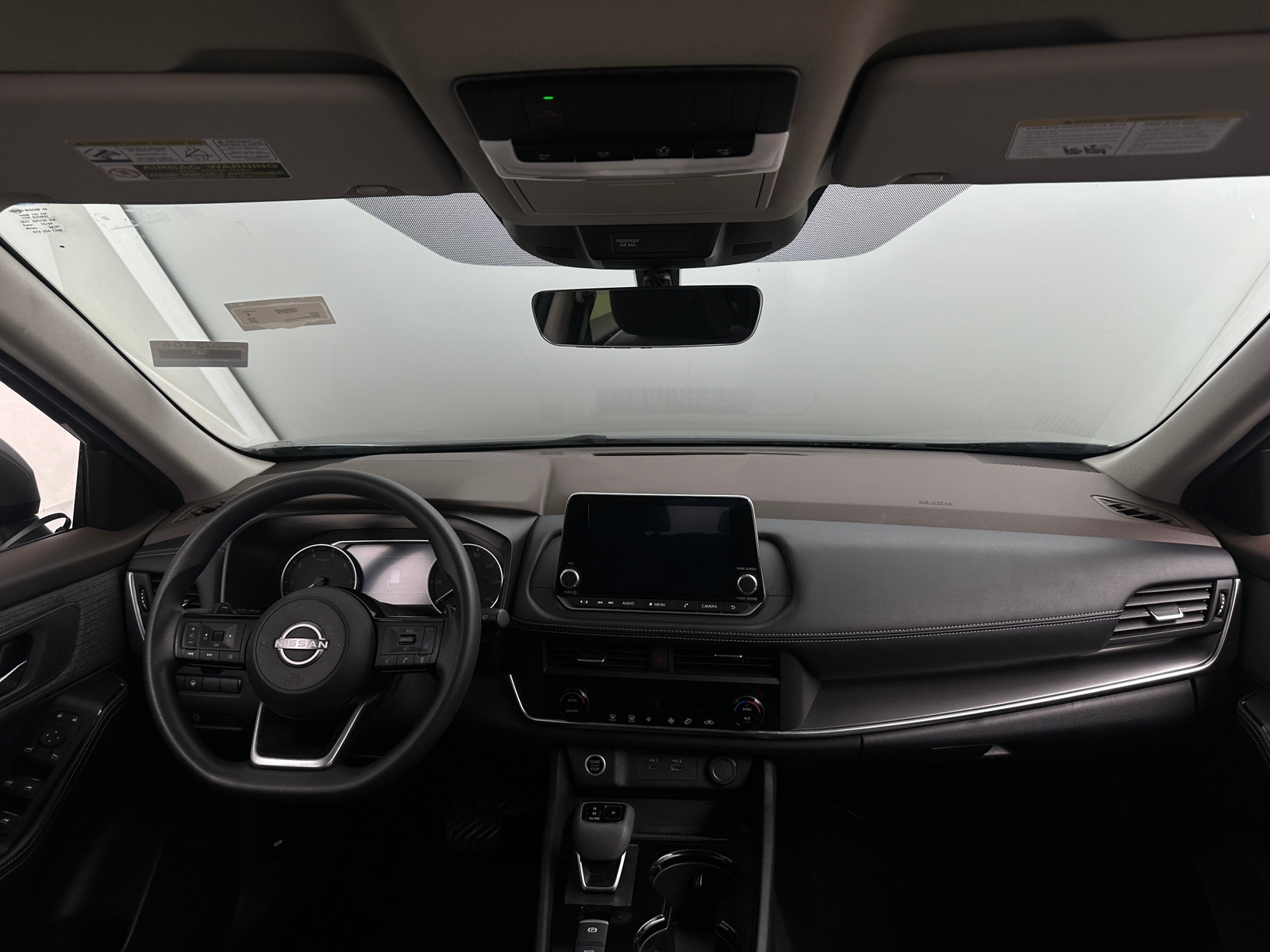 Thumbnail: 2023 Nissan Rogue - 3