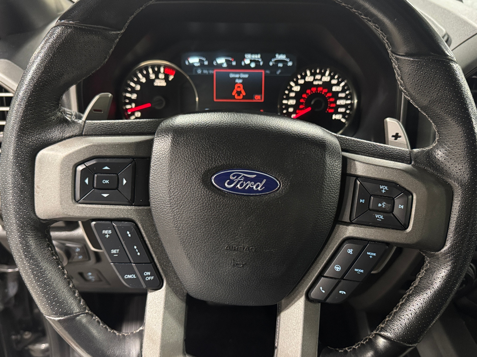 Thumbnail: 2019 Ford Econoline - 4