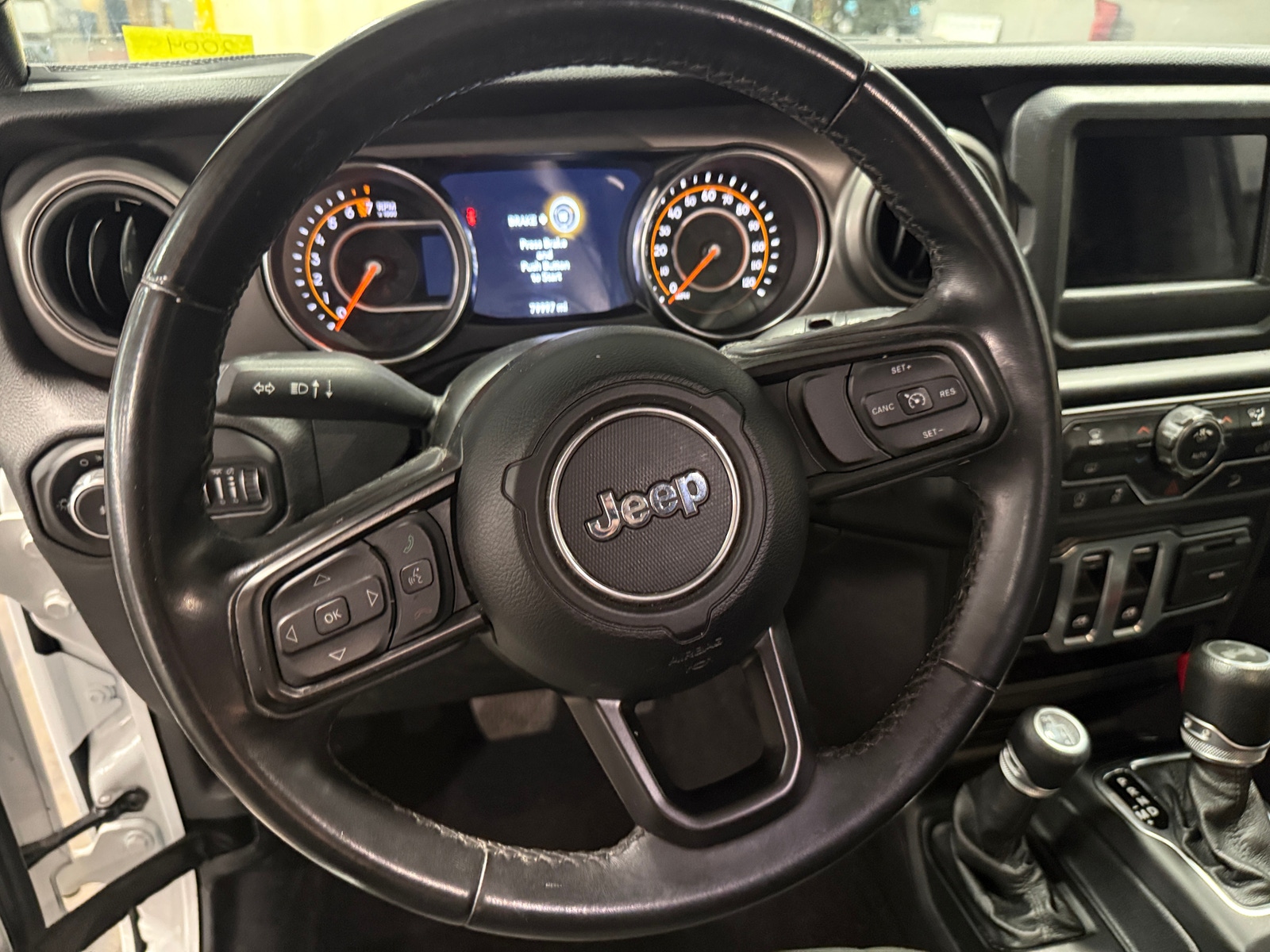 Thumbnail: 2021 Jeep Wrangler - 5