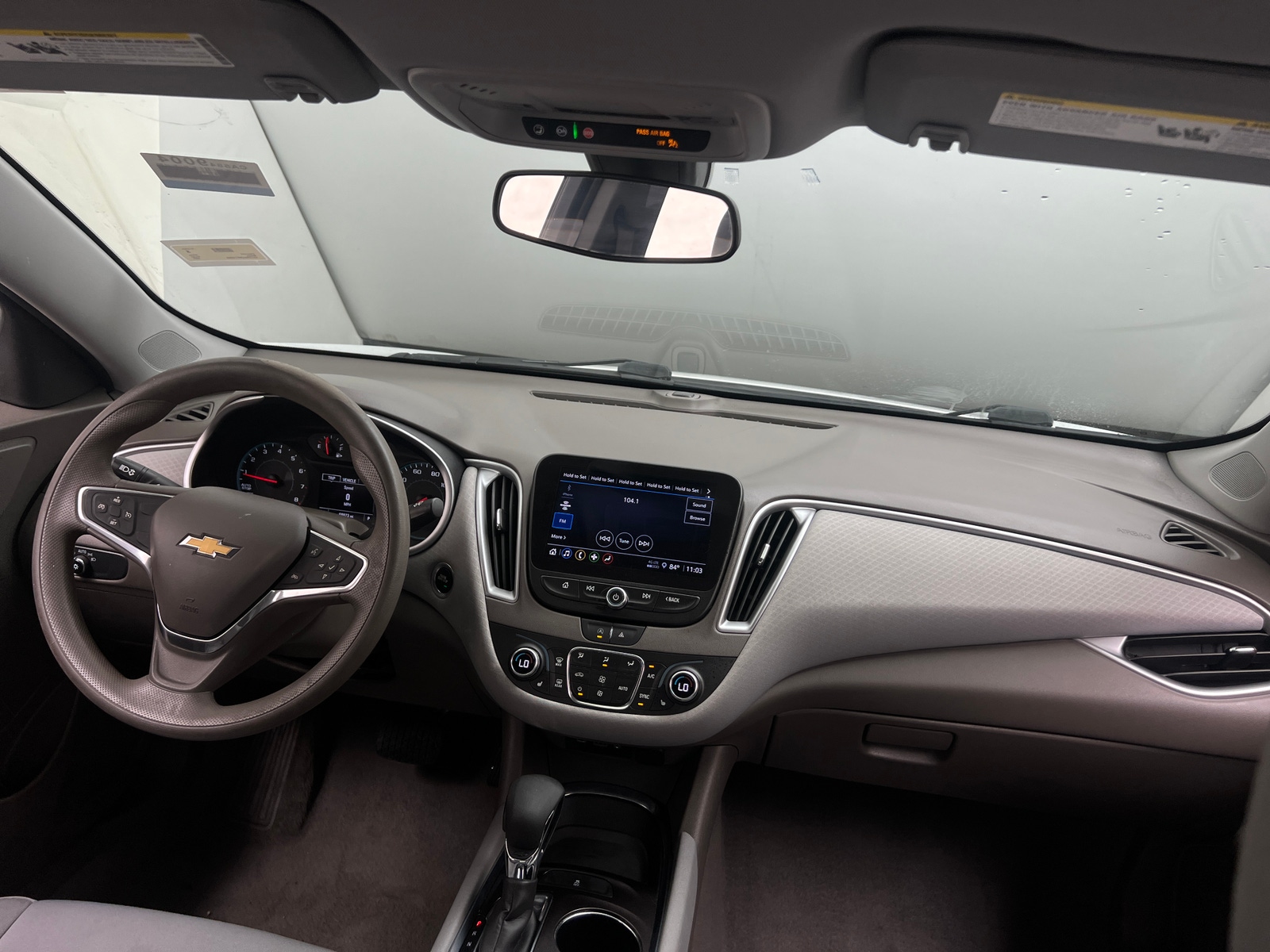 Thumbnail: 2022 Chevrolet Malibu - 3