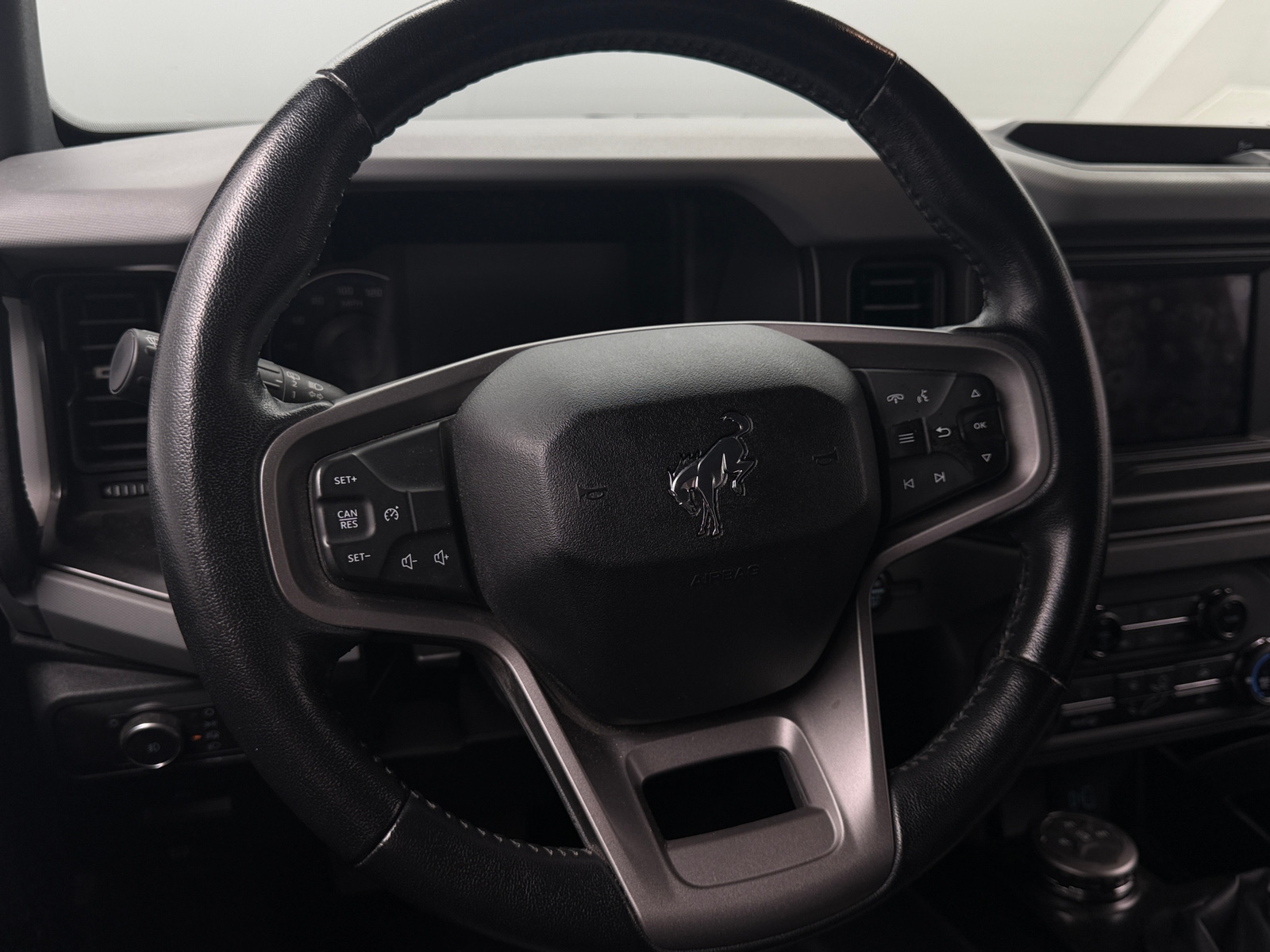 Thumbnail: 2022 Ford Bronco - 5