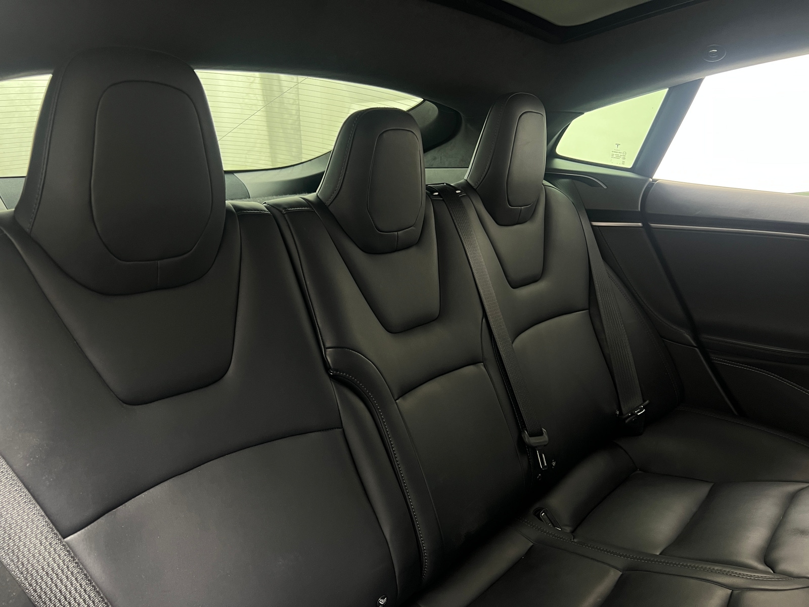 Thumbnail: 2018 Tesla Model S - 5