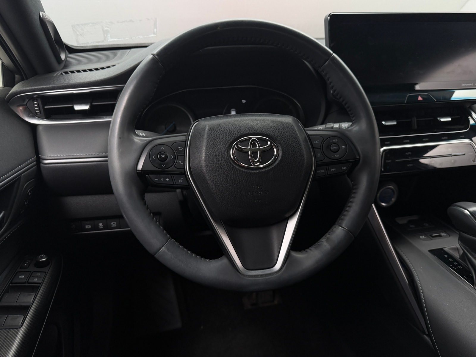 Thumbnail: 2021 Toyota Venza - 5
