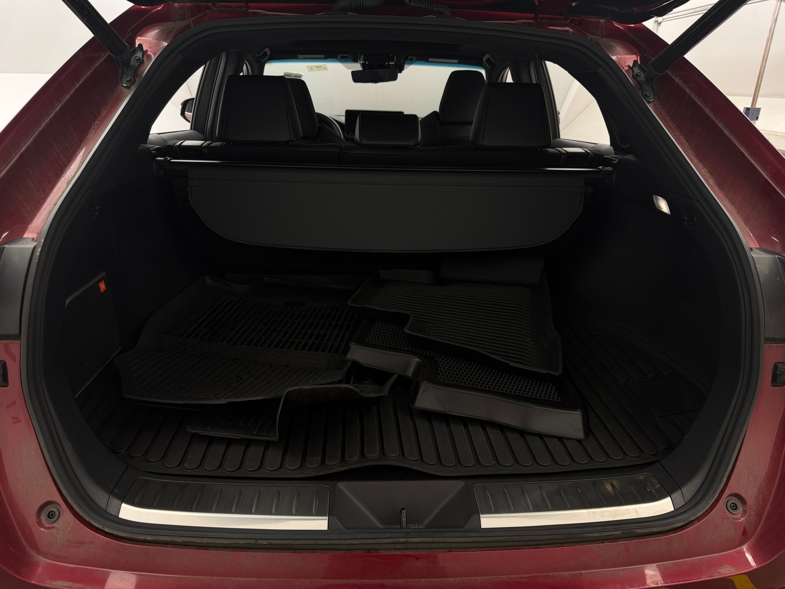 Thumbnail: 2021 Toyota Venza - 7