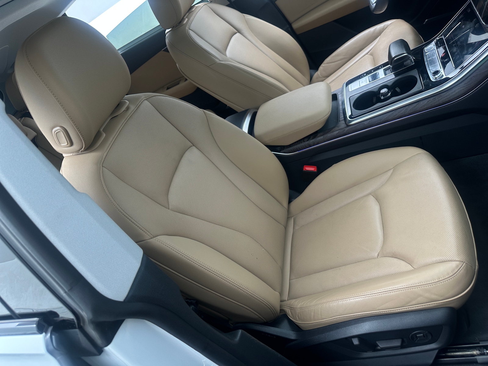 Thumbnail: 2019 Audi Q8 - 2